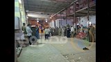 لحظات انتظار جثامين شقيقات الفيما بمستشفى الإيمان (3)