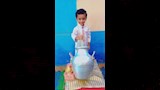 أطفال داخل حضانتهم يتقمصون أدوار البائعين (2)