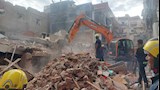 رفع أنقاض عقار الإسكندرية المنهار (8)