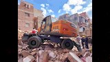 انتشال ضحايا عقار الترعة المردومة بالإسكندرية (2)_3