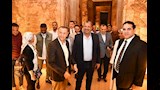 محافظ أسوان  ومدير الأمن فى معبد أبوسمبل _12