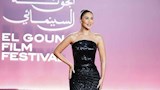 مي سليم بفستان كاب