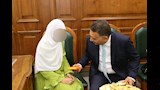 محافظ القليوبية يوفر جهازَي تسجيل صوتي لشقيقين فاقدي البصر (3)
