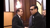 محمود الليثي يواسي حكيم