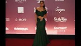 نجلاء بدر بفستان جريء