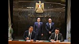 الحكومة توقع 3 اتفاقيات لتمويل وتنفيذ مشروع دندرة للطاقة الشمسية بقنا (2)