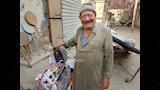 ابتسامة رضا على وجه عم شنودة