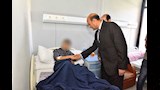 محافظ أسيوط يزور مصابي حادث لاعبي المشروع القومي للموهبة والبطل الأولمبي بمستشفى الشرطة (7)