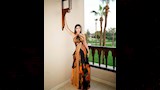 كارولين عزمي بجوار الاهارمات (2)