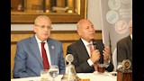 محافظ القاهرة يستعرض مشروعات الإسكان وتطوير البنية التحتية بالعاصمة (1)