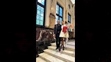المخرج خالد يوسف يشارك جمهوره صورا من حفل تخرج ابنته مايا  (3)