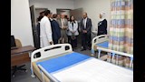 افتتاح وحدات للسموم والسكتة الدماغية والحروق بمجمع الأقصر الدولي (10)