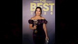 بوسي بجائزة افضل تتر في مسلسل وننسى اللي كان (1)