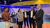 عبداللطيف يطلع على تجربة سنغافورة في تطوير التعليم الفني  (3)