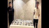 المتهمون وجانب من المضبوطات (4)