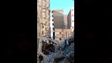 العقار المائل في الإسكندرية (1)