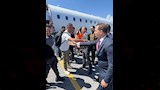 وصول البحارة المصريين إلى مقديشو تمهيدا لعودتهم للقاهرة (1)