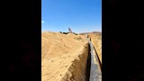 تشغيل تجريبي لمحطة رفع الغزالات لخفض مياه بحيرة سيوة (7)