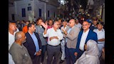 بدء إزالة عقار أمبروزو المائل في الإسكندرية (1)