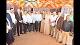 محافظ أسيوط يتفقد حصاد الذهب الأحمر بقرية بويط (32)
