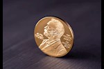 فوز أمريكي وألمانيين بجائزة نوبل للطب 2026- لماذا حصلوا عليها؟