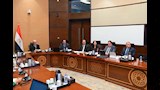 الدكتور حسين عيسى خلال الاجتماع (7)