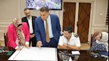 محافظ القليوبية يناقش تطوير محور بهتيم وربطه بالعصار