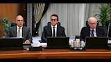 خلال الاجتماع (2)