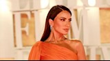 وضعت صبا مكياجا ترابيا يتناسب مع لون بشرتهت