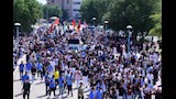 آلاف الطلاب