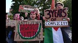 احتجاج مؤيد لفلسطين أمام مكتبة جامعة غلاسكو