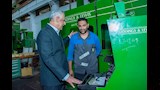 وزير الإنتاج الحربي يتفقد مصنع 100  الحربي (1)