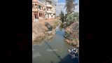 الترعة وسط الكتلة السكنية