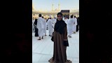 إسراء عبدالفتاح تؤدي مناسك العمرة