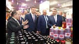 فاروق يفتتح جناح منتجات الزراعة (6)