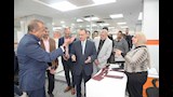 محافظ أسيوط يتفقد مركز الخدمات المميز بالغرفة التجارية ومقرات تنمية الصعيد والصادرات (5)