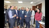 محافظ أسيوط يتفقد مركز الخدمات المميز بالغرفة التجارية ومقرات تنمية الصعيد والصادرات (20)