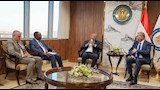 اجتماع بين وزير البترول ونائب رئيس مؤسسة التمويل الدولية لبحث الفرص التمويلية (2)