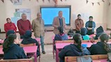 وكيل تعليم أسيوط يتفقد مدارس شرق المدينة ويتابع تنفيذ لائحة الانضباط المدرسي (7)