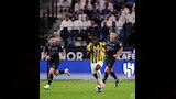 طرد وهدف مبكر.. الهلال يفقد الصدارة بتعادل مثير في قمة الاتحاد (1)
