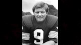 وفاة أسطورة كرة القدم الأمريكية سوني يورجنسن 