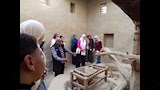 زيارة سياحية لوفد طلابي بقرية القصر الإسلامية بالوادي الجديد