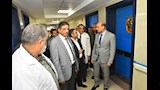جولة محافظ أسيوط في مستشفى حميات الشامية لمتابعة الخدمات الصحية  (11)
