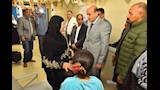 جولة محافظ أسيوط في مستشفى حميات الشامية لمتابعة الخدمات الصحية  (12)