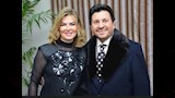 المطرب هاني شاكر وزوجته