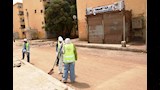الشباب ينظفون الشوارع_6