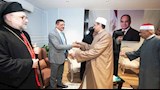 محافظ أسيوط يستقبل قيادات ورجال الدين الإسلامي والمسيحي في مشهد وطني مميز لتبادل التهنئة