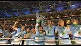 احتفال لاعبي مان سيتي بالفوز بلقب كأس الرابطة (6)