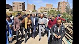 محافظ أسيوط يتفقد أعمال تطوير كوبري الحواتكة (13)