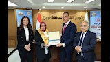 محافظ الجيزة يكرم الأمهات المثاليات